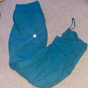 Lululemon Lined studio pants!